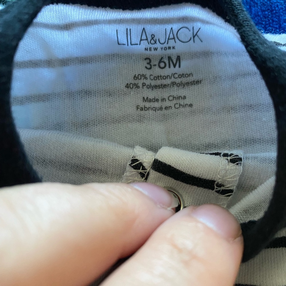 White and Black Footies with Long Sleeves and Front Closure - Picture 5 of 7